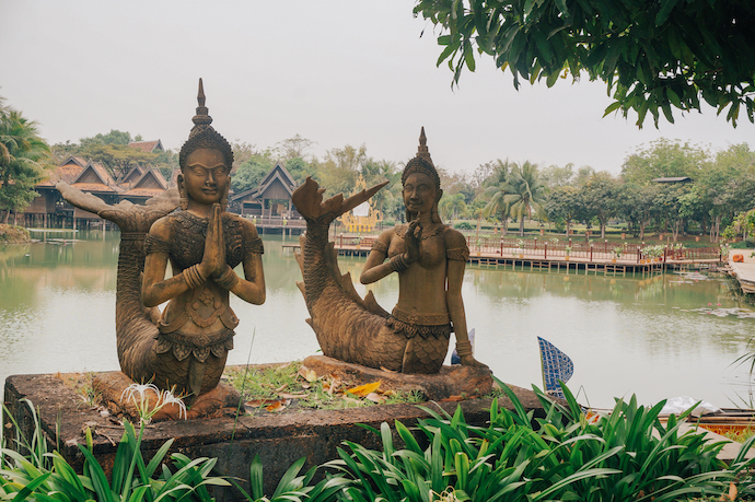 cambodia_statue