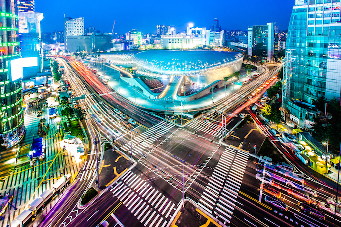 dongdaemun_design_plaza_night