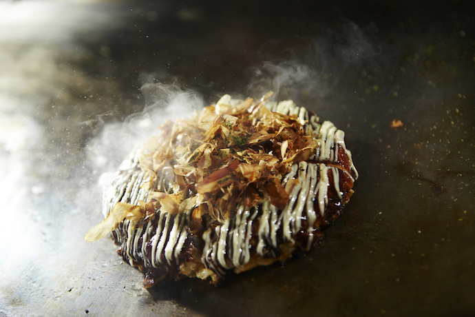 Okonomiyaki cooking