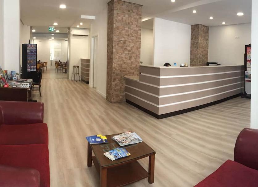 프론트 데스크 사진