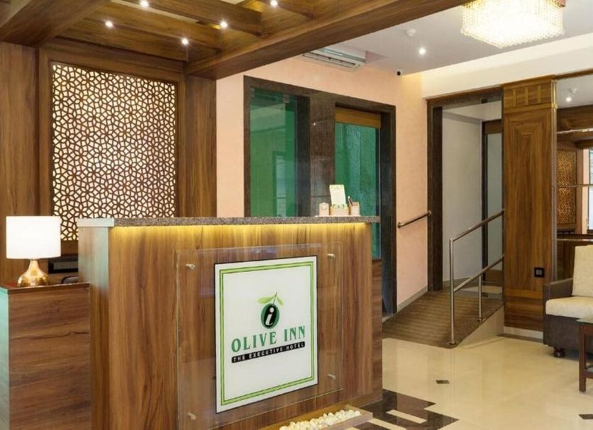 프론트 데스크 사진