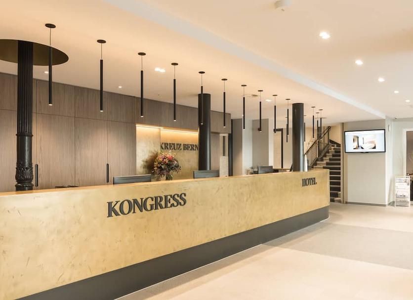 프론트 데스크 사진