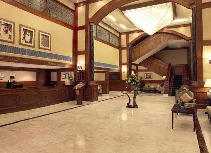 프론트 데스크 사진