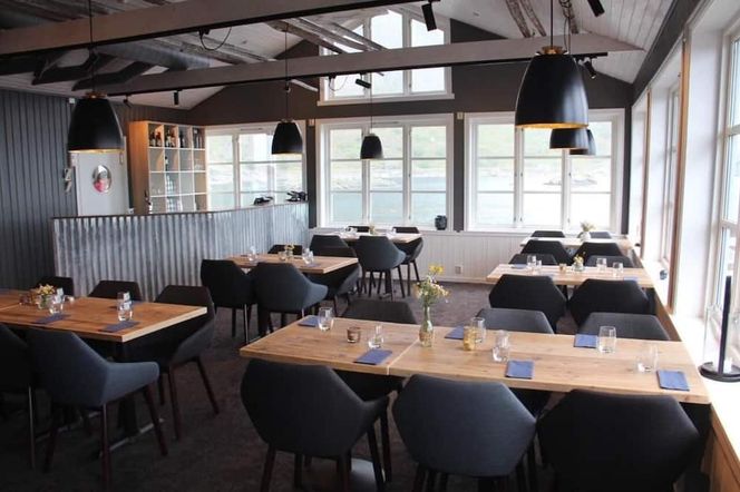 브리가 레스토랑 베드 앤드 브렉퍼스트