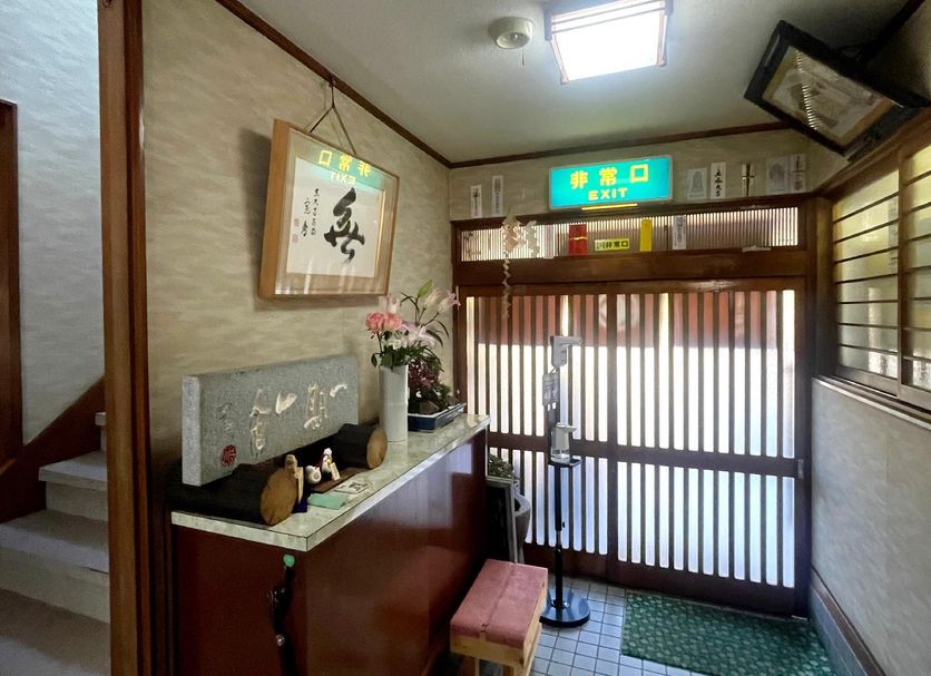 프론트 데스크 사진