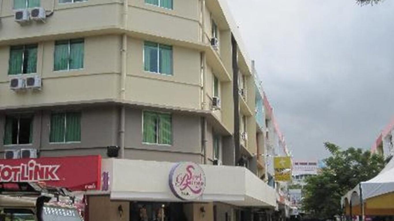 세리 보르네오 호텔