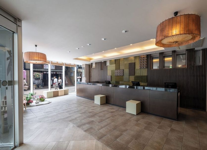 프론트 데스크 사진