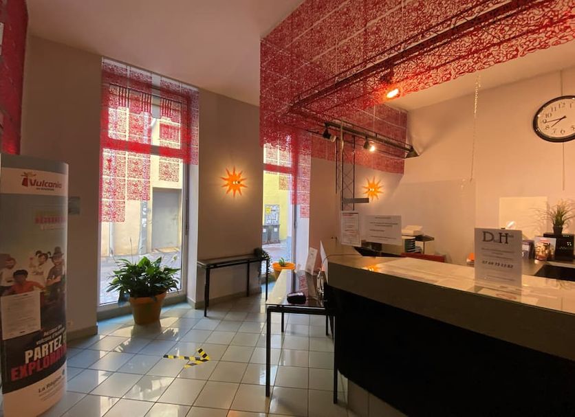 프론트 데스크 사진