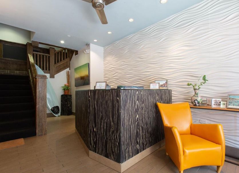 프론트 데스크 사진