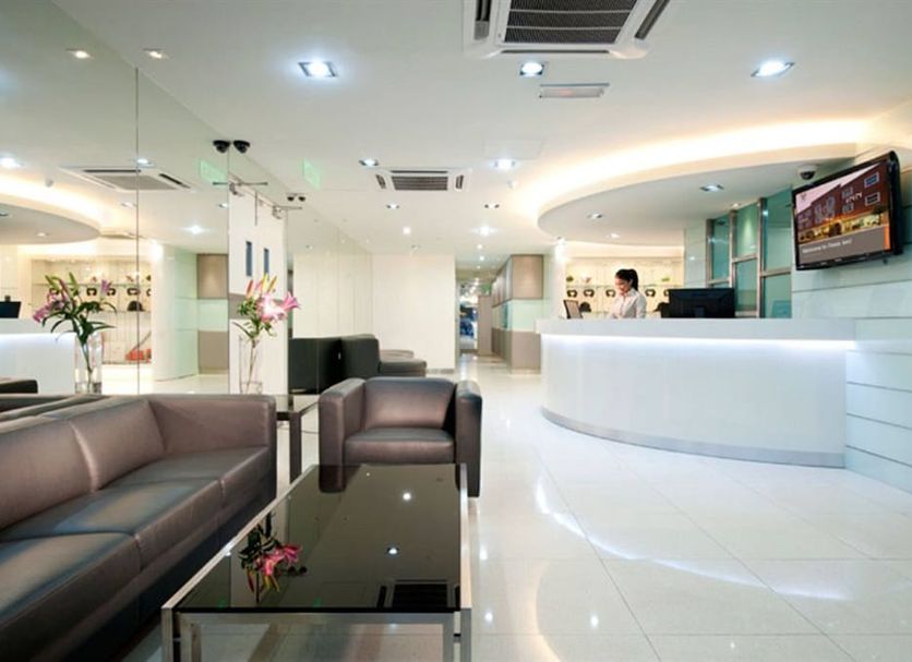 프론트 데스크 사진