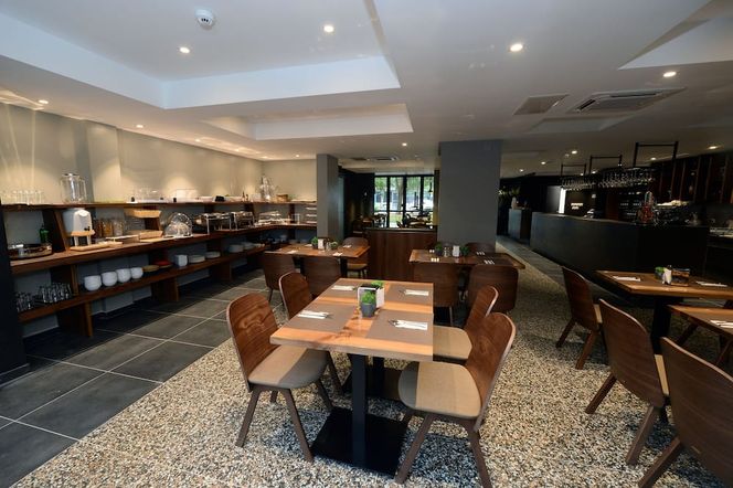 호텔 알렉산다르 II