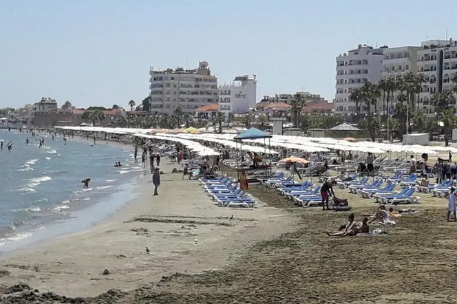 마리나즈 룸 라르나카