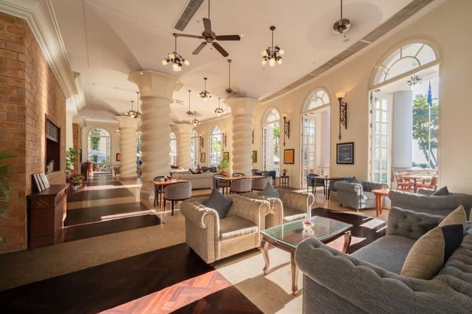 선라이즈 나트랑 비치 호텔 & 스파