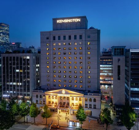 건물 / Expedia Group image