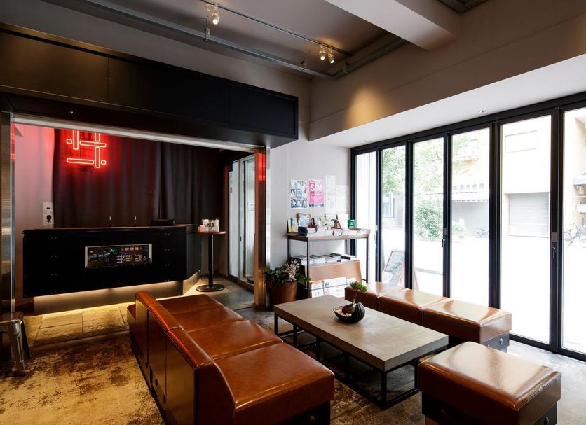 프론트 데스크 사진