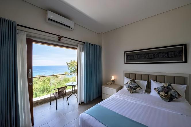 라 세실 호텔 & 카페 코모도