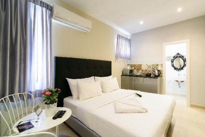 크라운 시 호스텔