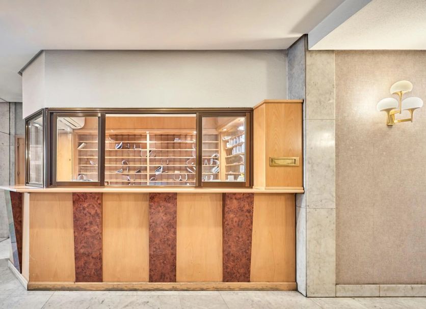 프론트 데스크 사진