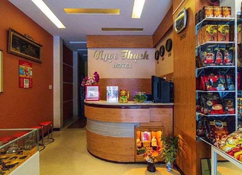 프론트 데스크 사진