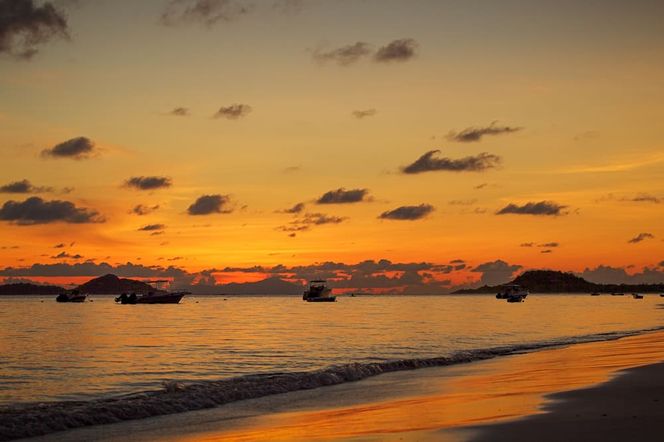 데바타라 비치 호텔