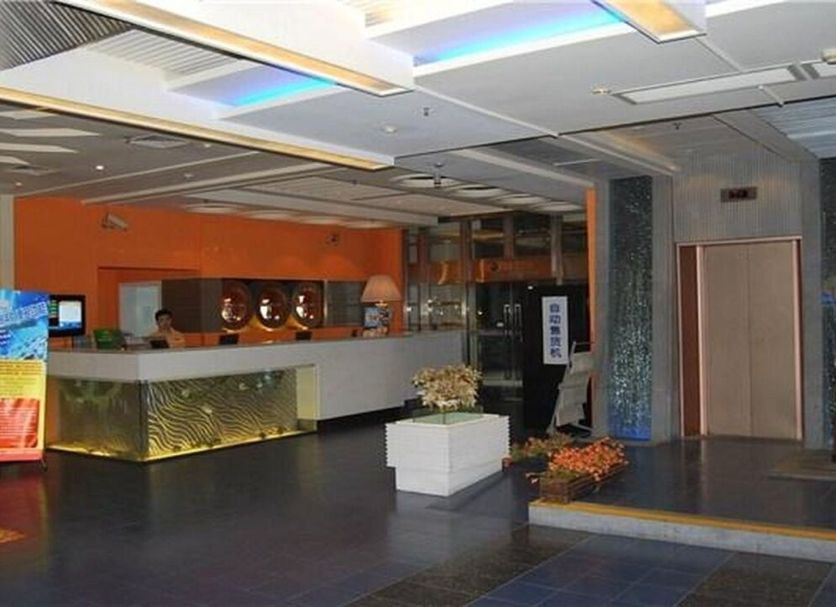 프론트 데스크 사진