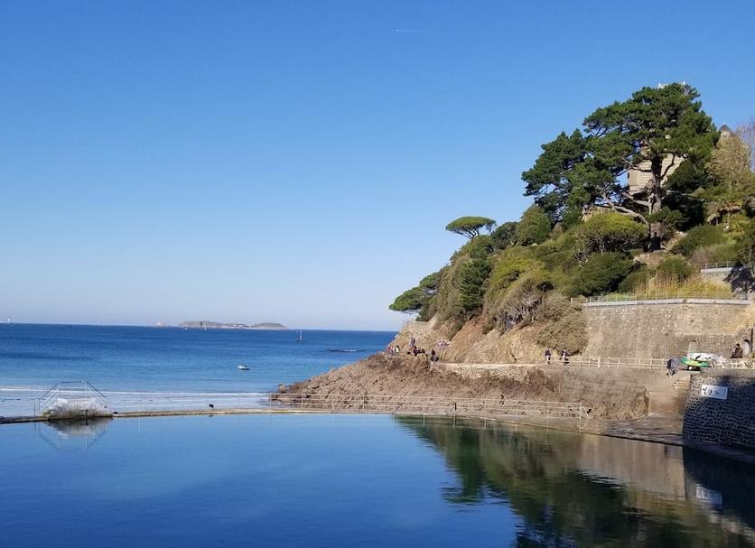 수영장 사진