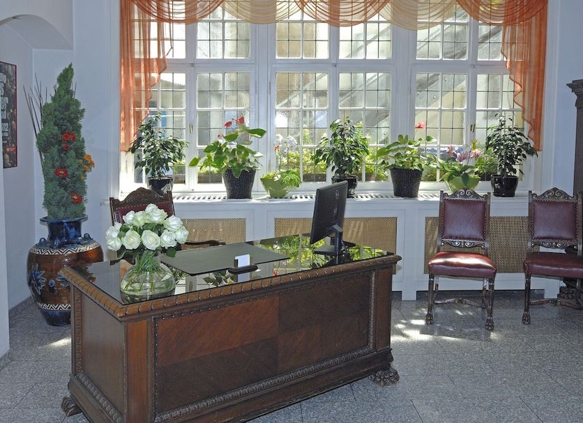 프론트 데스크 사진