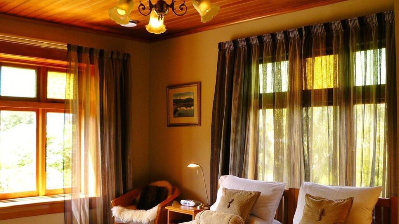 홀리 홈스테드 B&B