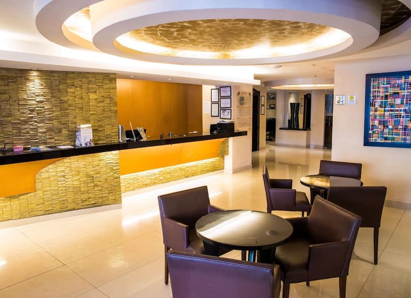 프론트 데스크 사진