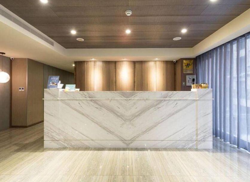 프론트 데스크 사진