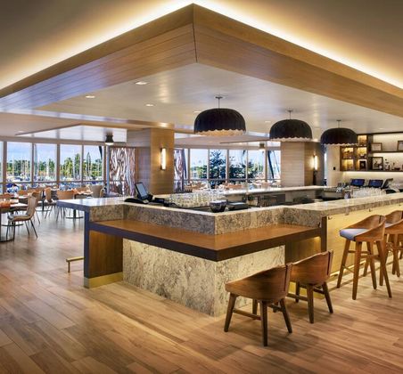 바 / Expedia Group image