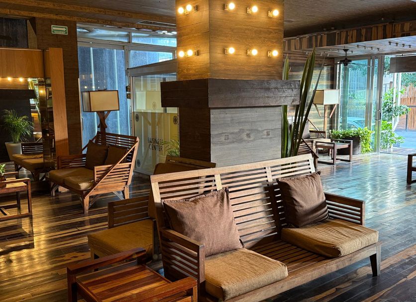 프론트 데스크 사진