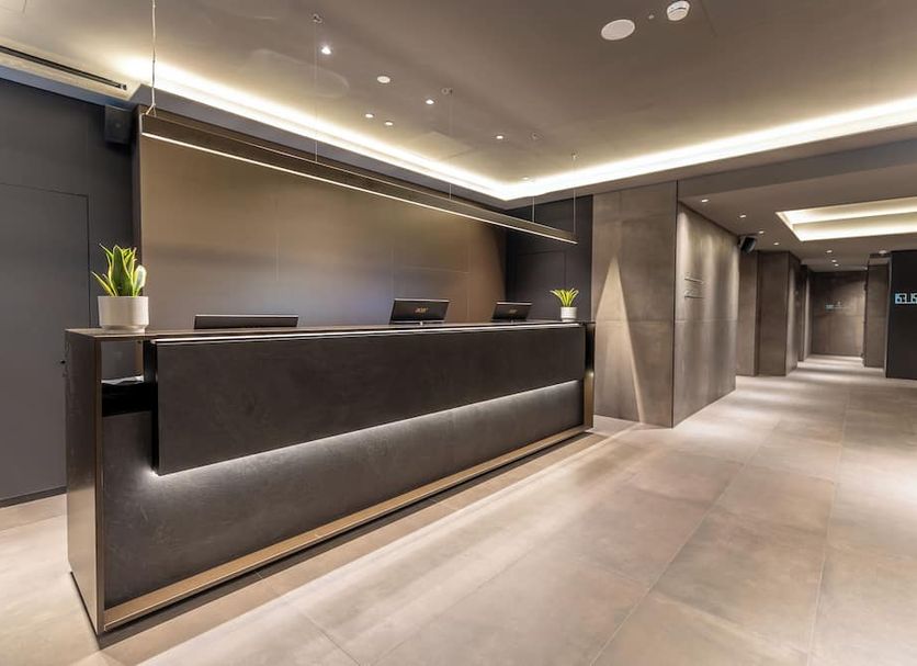 프론트 데스크 사진