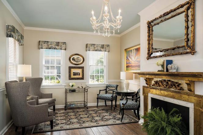 엘리오트 하우스 인