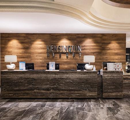 프론트 데스크 / Expedia Group image