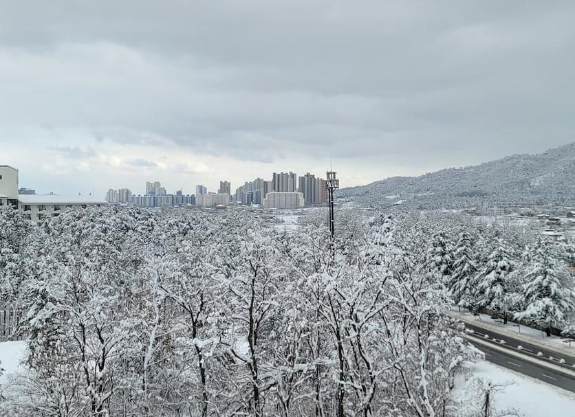 야외뷰 사진