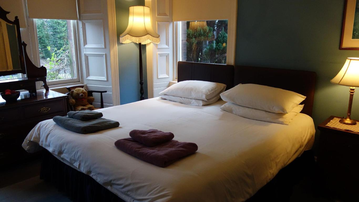 클레어몬트 하우스 B&B
