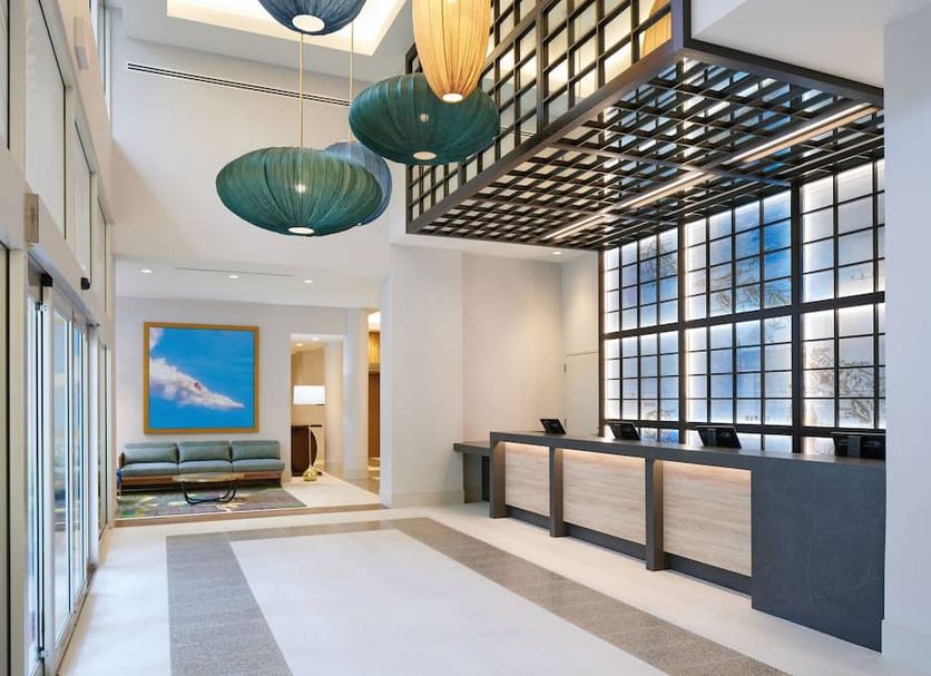 프론트 데스크 사진