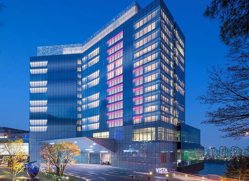 비스타 워커힐 서울 (구, W 서울 워커힐)