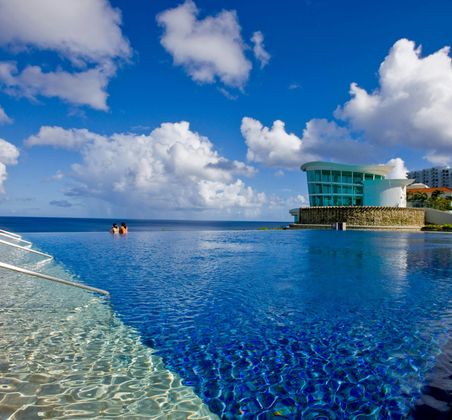 수영장 / Leonardo image