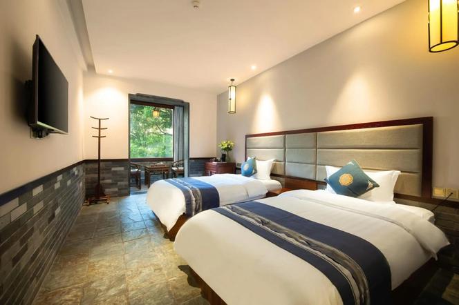 아로마 티 하우스 (구, 징 관 밍 루 뮤지엄 호텔)