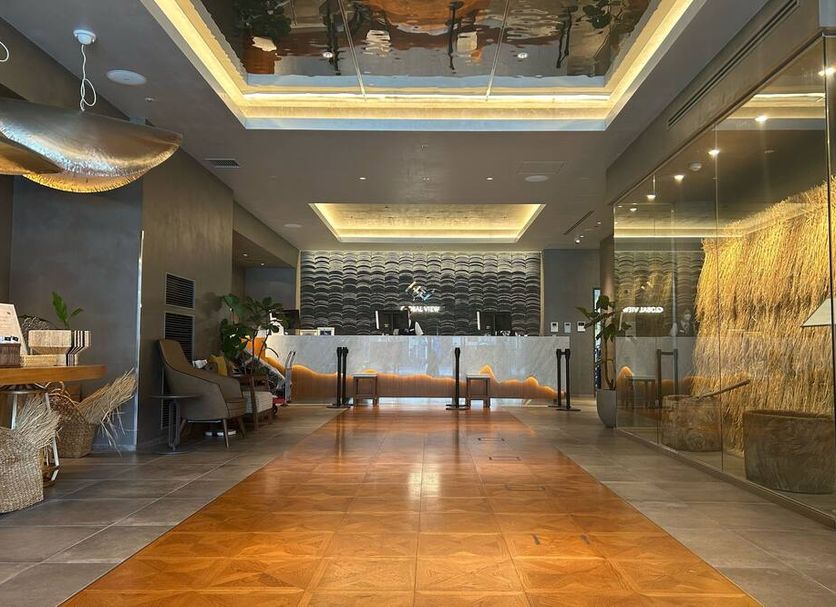 프론트 데스크 사진