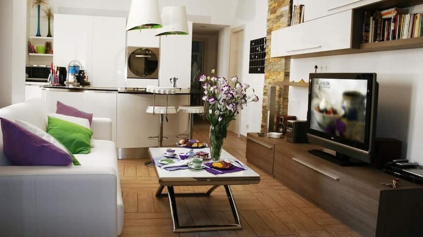 쉬리사 B & B