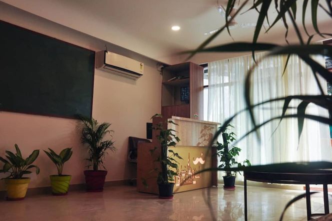 무스타쉬 델리 - 호스텔