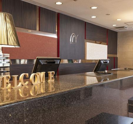 프론트 데스크 / Expedia Group image
