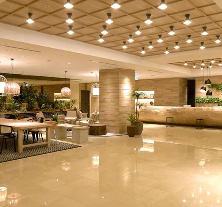 프론트 데스크 / Expedia Group image