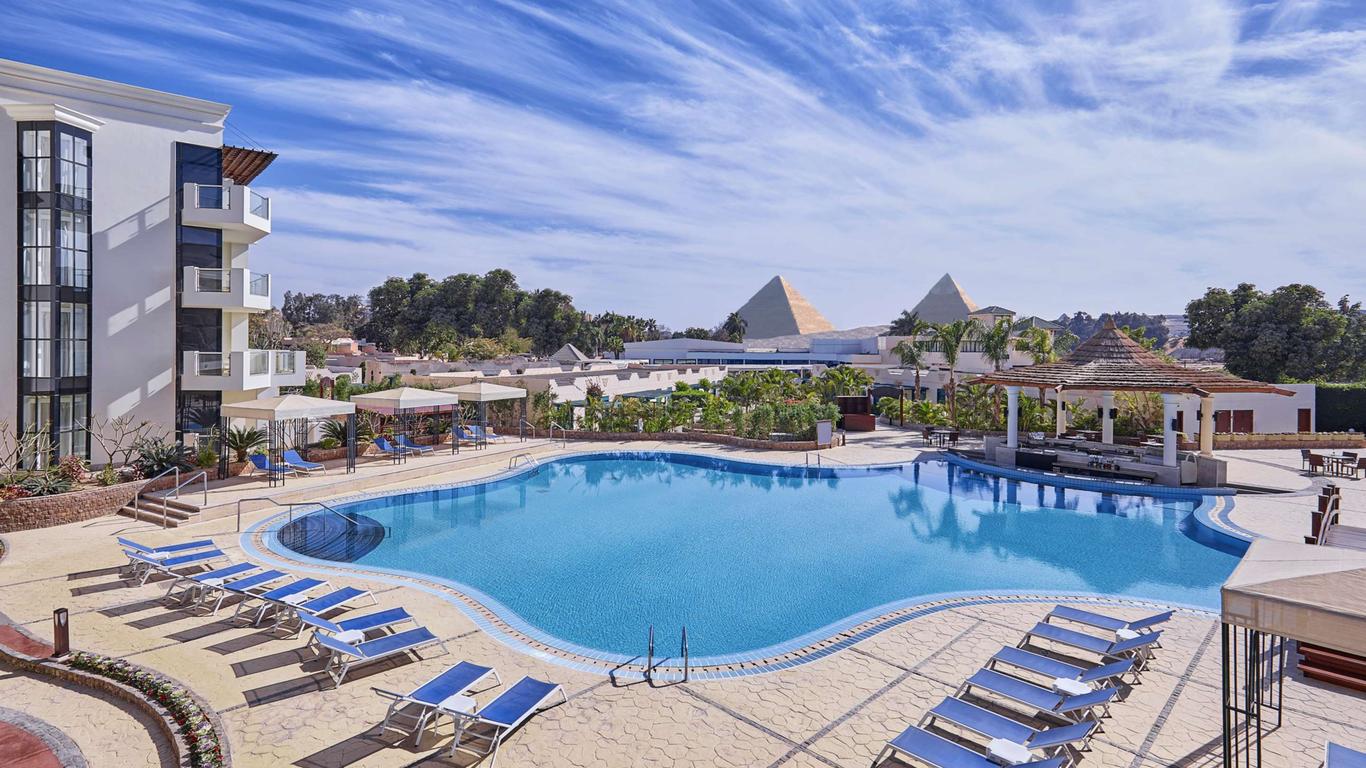카이로 피라미드 호텔