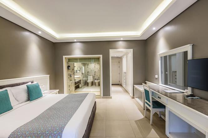 선라이즈 가든 비치 리조트 & 스파