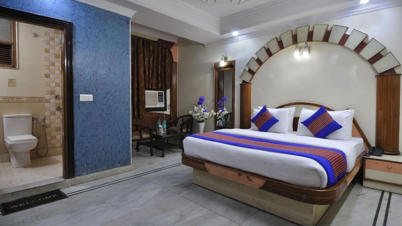 호텔 드 홀리데이 인터내셔널 앳 뉴 델리 스테이션
