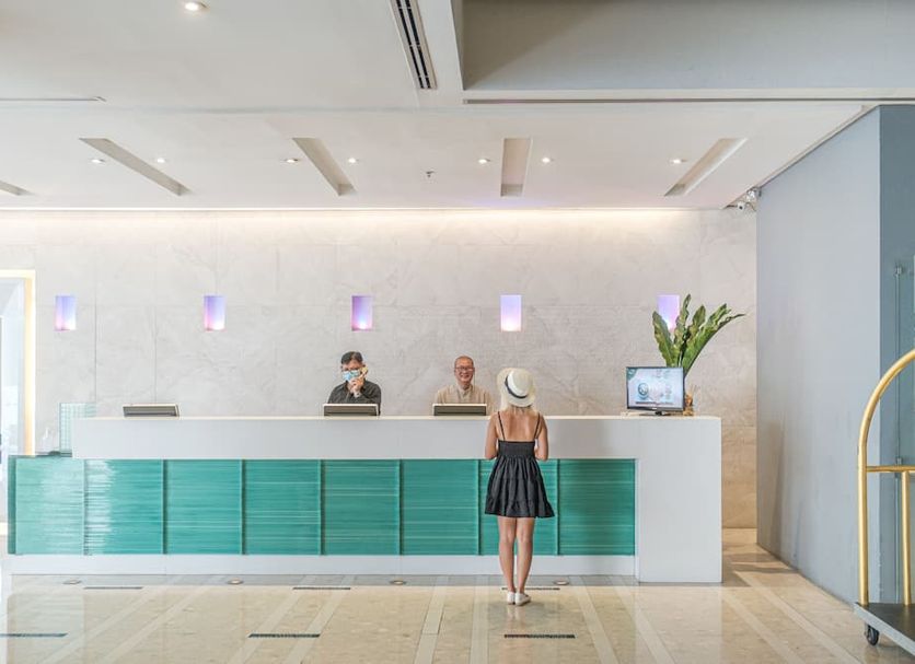 프론트 데스크 사진